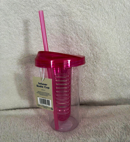 Clear pink plastic infuser - &,
