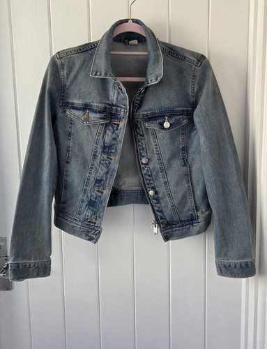 Ladies size stretch - 10,