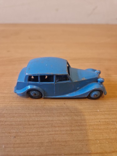 Dinky toys triumph 1800 - triumph, blue