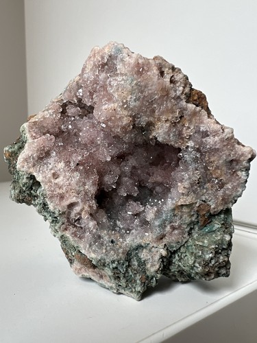 183g raw pink amethyst druzy - 183g,