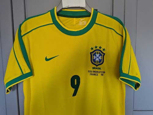 Brazil 1998 ronaldo football - ronaldo,