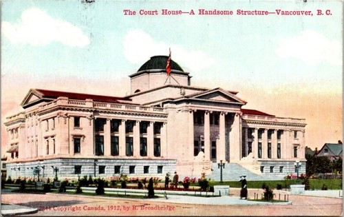 Postcard view court - of,