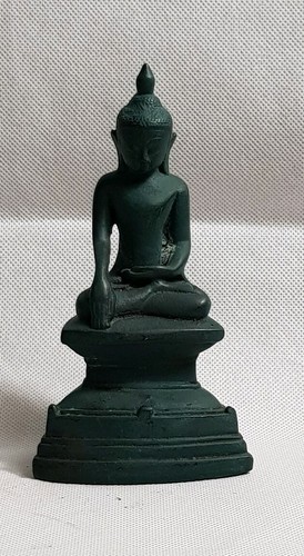 Beautiful resin thai buddha - beautiful,