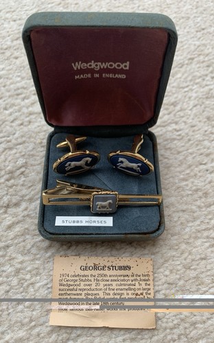 Wedgewood cufflinks pair - cufflinks, 2