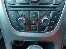 VAUXHALL Astra J MKVI