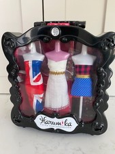 Harumika Box set 3 Torso's, 50 + fabric + lace + jewels+ 2 torso + 3 bases