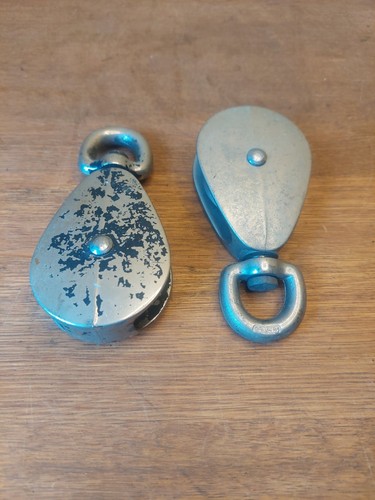 Vintage metal minature - metal,