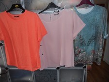 THREE LADIES SHORT SLEEVE TOPS