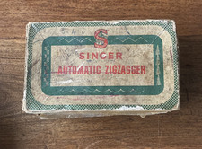 Singer Automatic Zigzagger 161157 Original Box & Attachments