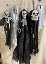 Hanging Skeleton Halloween