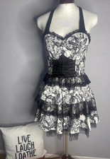 Gothic Lace Trim Dress -