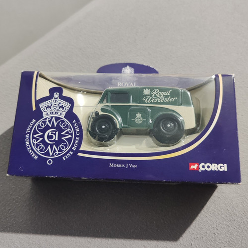 Corgi classics morris - corgi, j