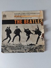 The Beatles EP She Loves You