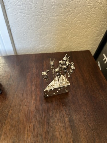 Silver plated metal - , mice