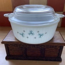 Vintage Phoenix Ribbed Pyrex