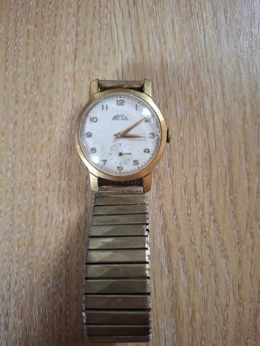 Vintage wind up watch - up, by
