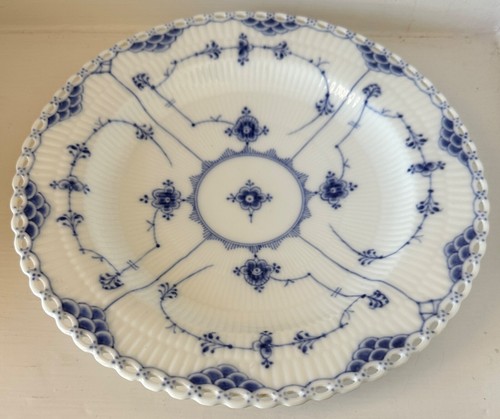 Antique pre 1923 royal - antique,
