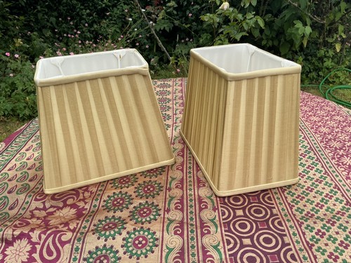 Pair small champagne - of,