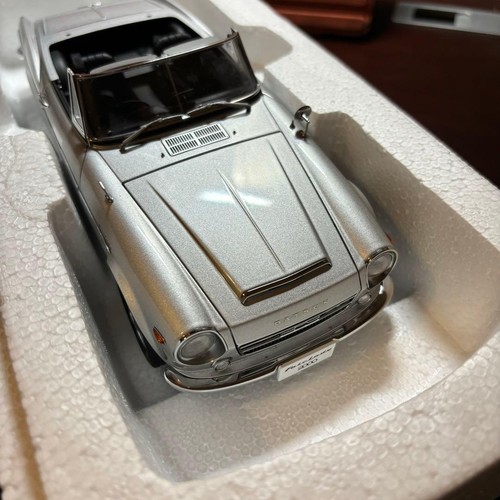 Auto art datsun fairlady 2000 - auto,