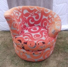 DFS Round Swivel Chair In