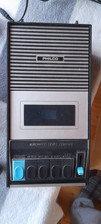PHILCO CASSETTE PLAYER.POWERS