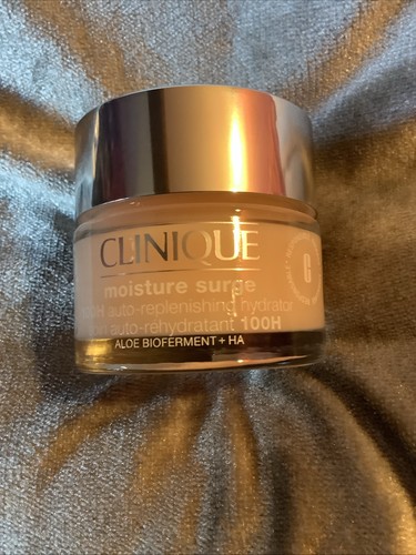 Clinique moisture surge 100h - clinique,