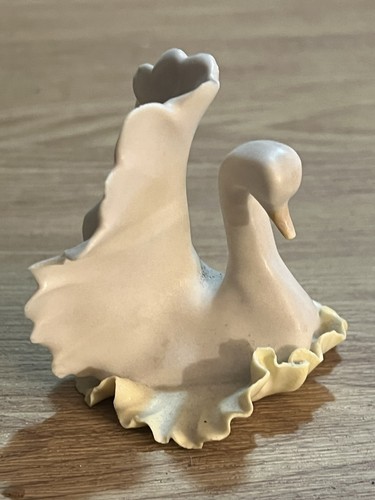 Vintage porcelain swan - porcelain,
