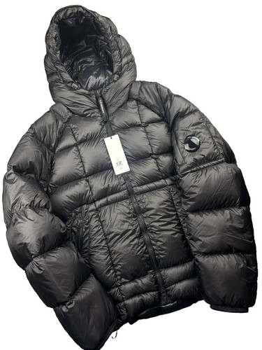 Company d shell hooded - d.d.,