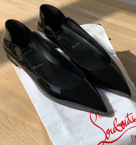 New louboutin hot - new,