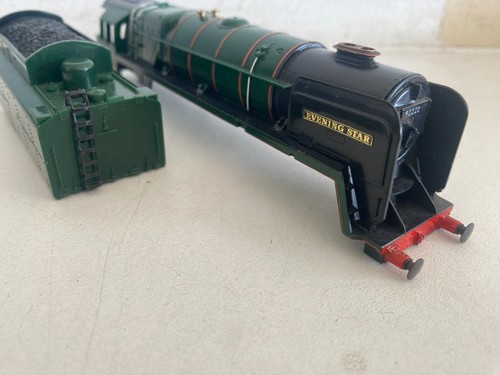 Hornby r863 92220 - hornby, evening