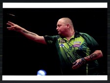 Andy Hamilton English Dart