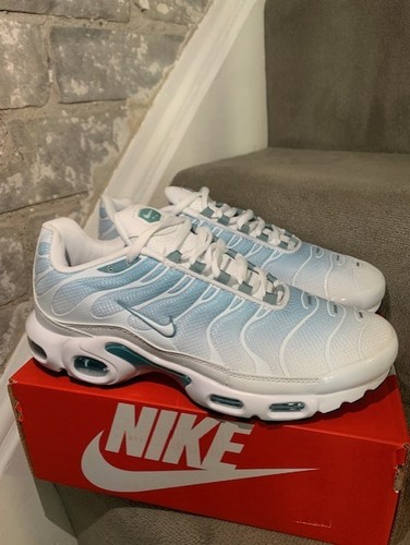 Size brand new nike air - size,