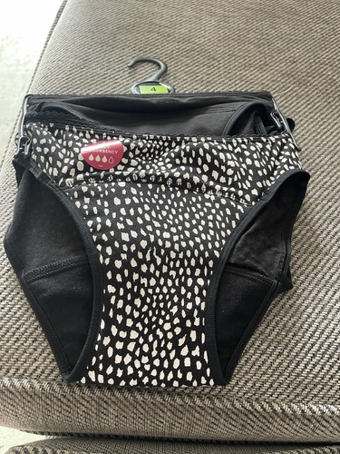 Woman period pants - woman’s,