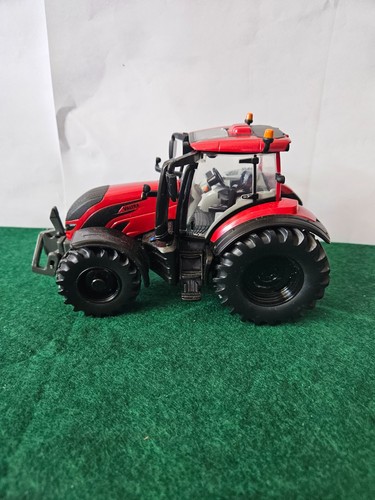 Britains tractors valtra - tractors, 1:32