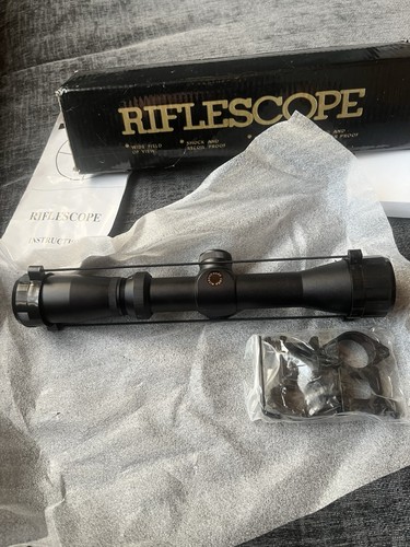 Riflescope 7x32 unused with - 2-7x32,
