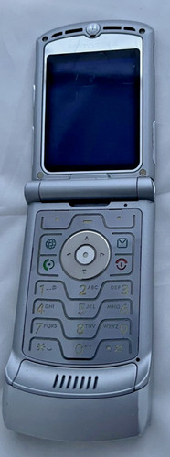 Motorola razr silver - razr, flip