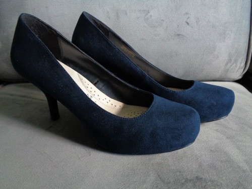 Ladies blue kitten heel - heel, court