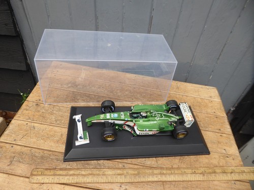 Hot wheels jaguar r3 - hot,