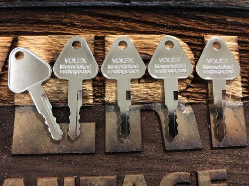 Keys for volvo - 5,