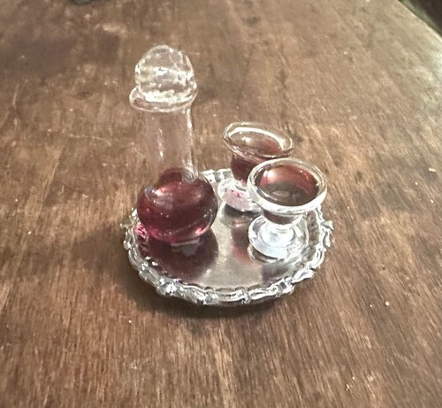 Dolls house decanter glasses - house, &