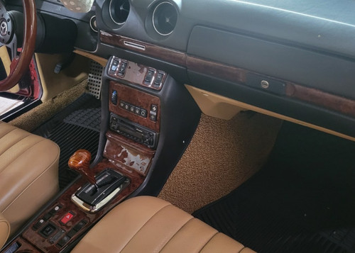 Mahogany walnut look - look, dash
