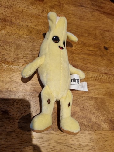Fortnite peely plush - fortnite,