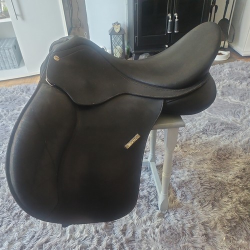 Wintec 500 wide saddle - wide, gp
