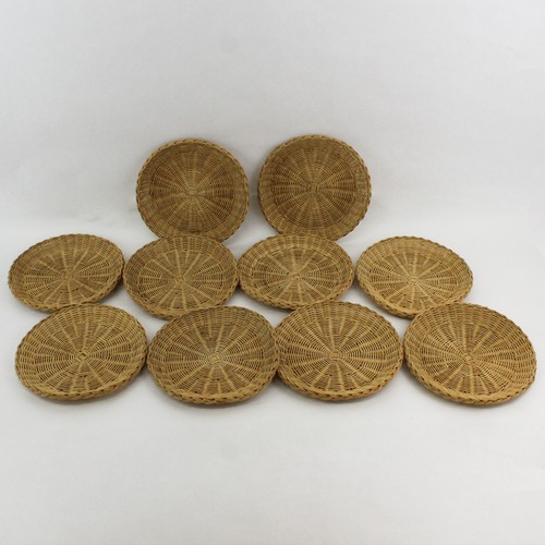 Set woven wicker plate - 10,