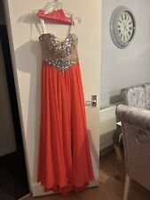 red carpet ready prom dress