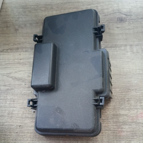 Honda civic fuse box top - honda,