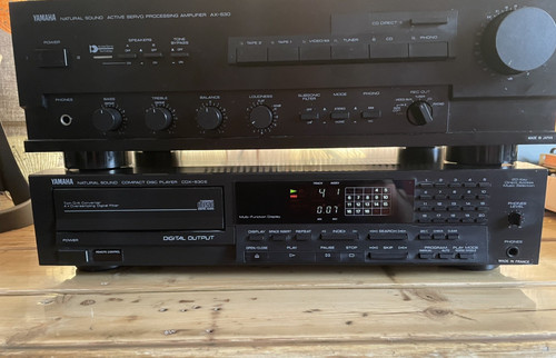Yamaha cdx 630e player and - player,