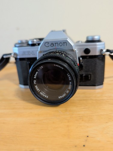 Canon 35mm film camera - ae-1,