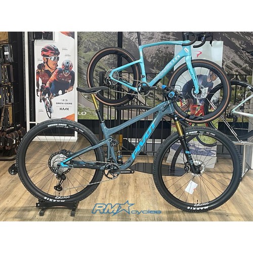 Pivot mach xc - pivot, mountain