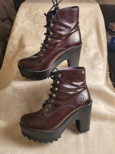 Y2k red dead heeled - red, or